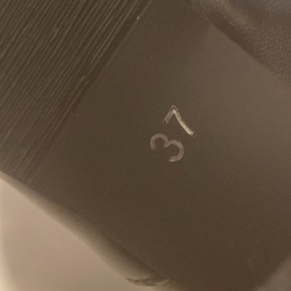 Meechi Black Faux Leather High Heel Platform Bootie - Picture 8 of 13